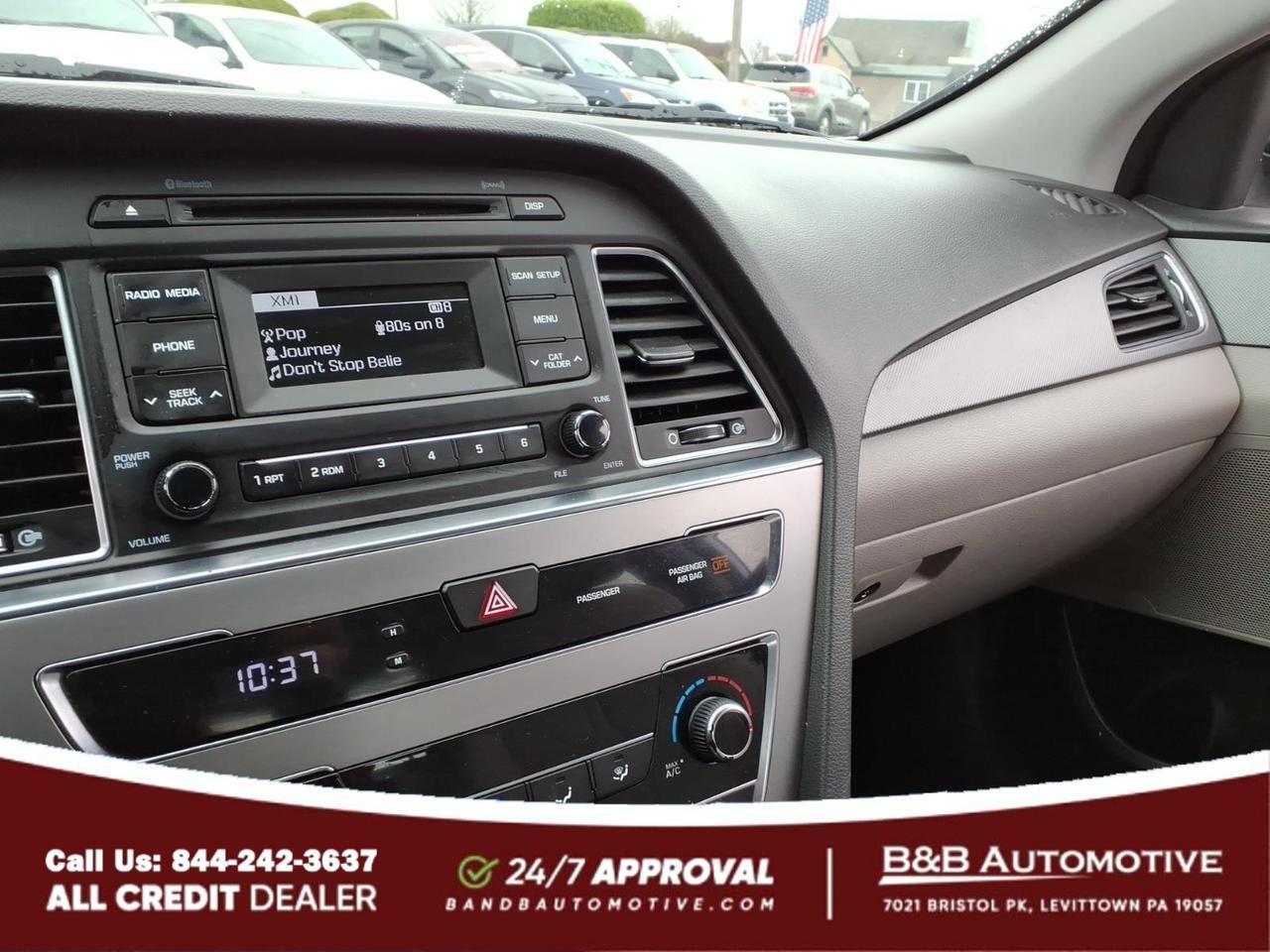 2017 Hyundai SONATA Base Levittown PA