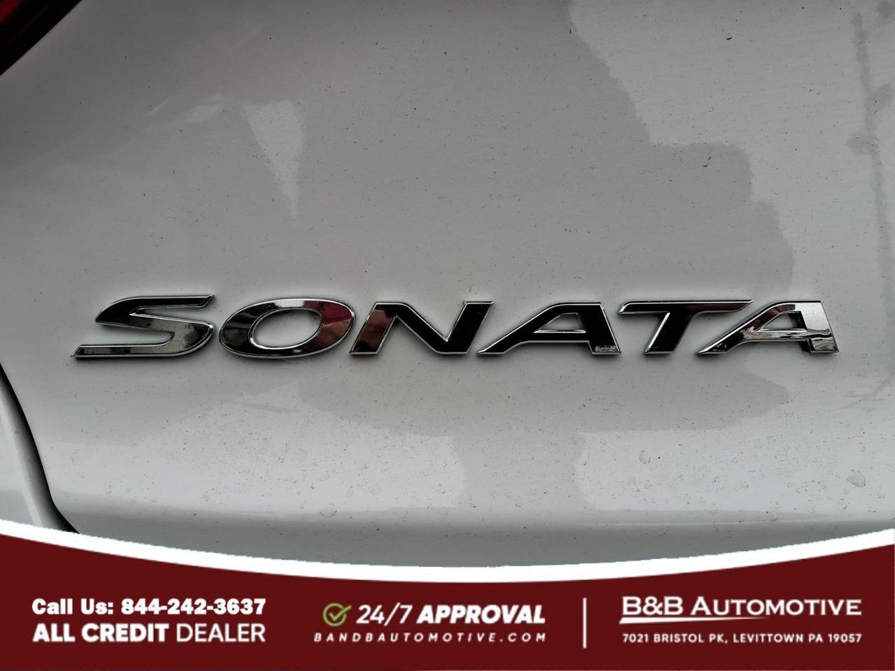 2017 Hyundai SONATA Base Levittown PA