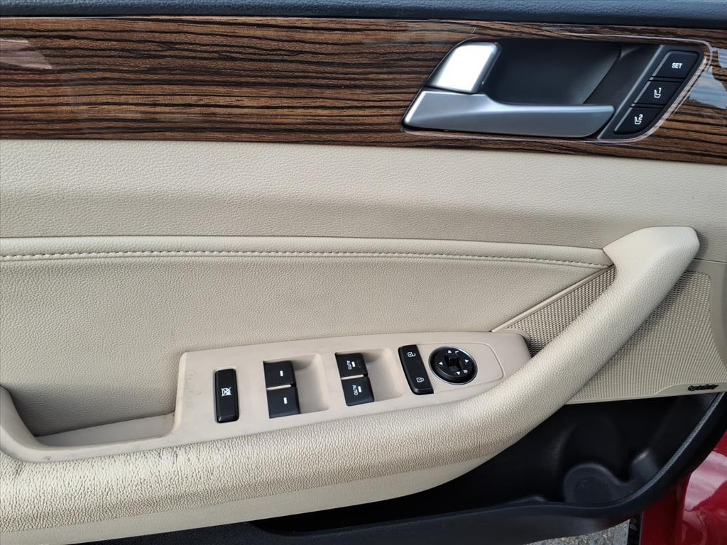 2017 Hyundai SONATA Limited Levittown PA