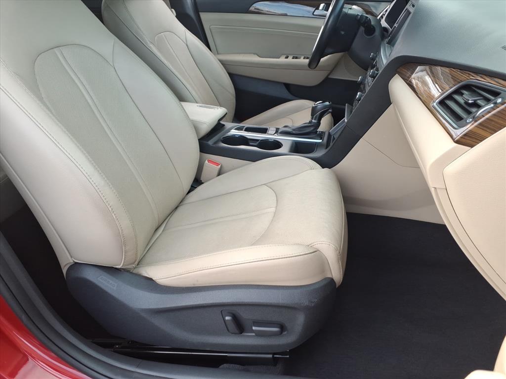 2017 Hyundai SONATA Limited Levittown PA
