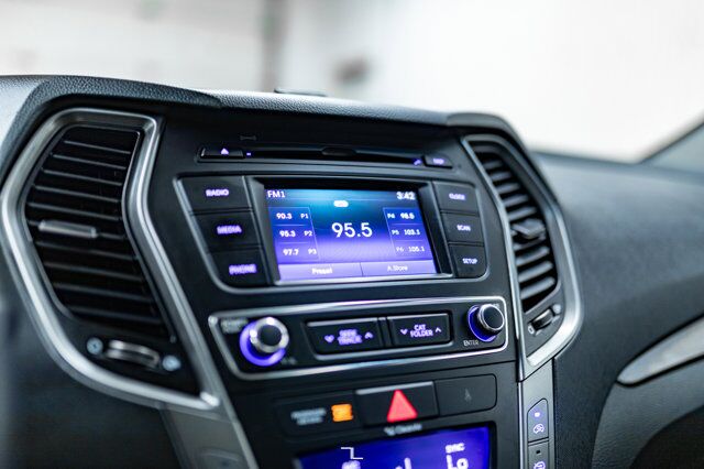 2017 Hyundai Santa Fe AWD Sport Leather Roof BCam Red Deer AB