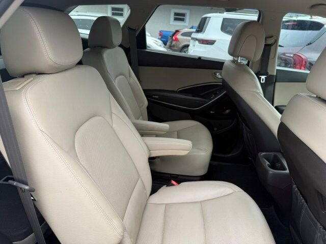 2017 Hyundai Santa Fe Limited Ultimate - Photo 14