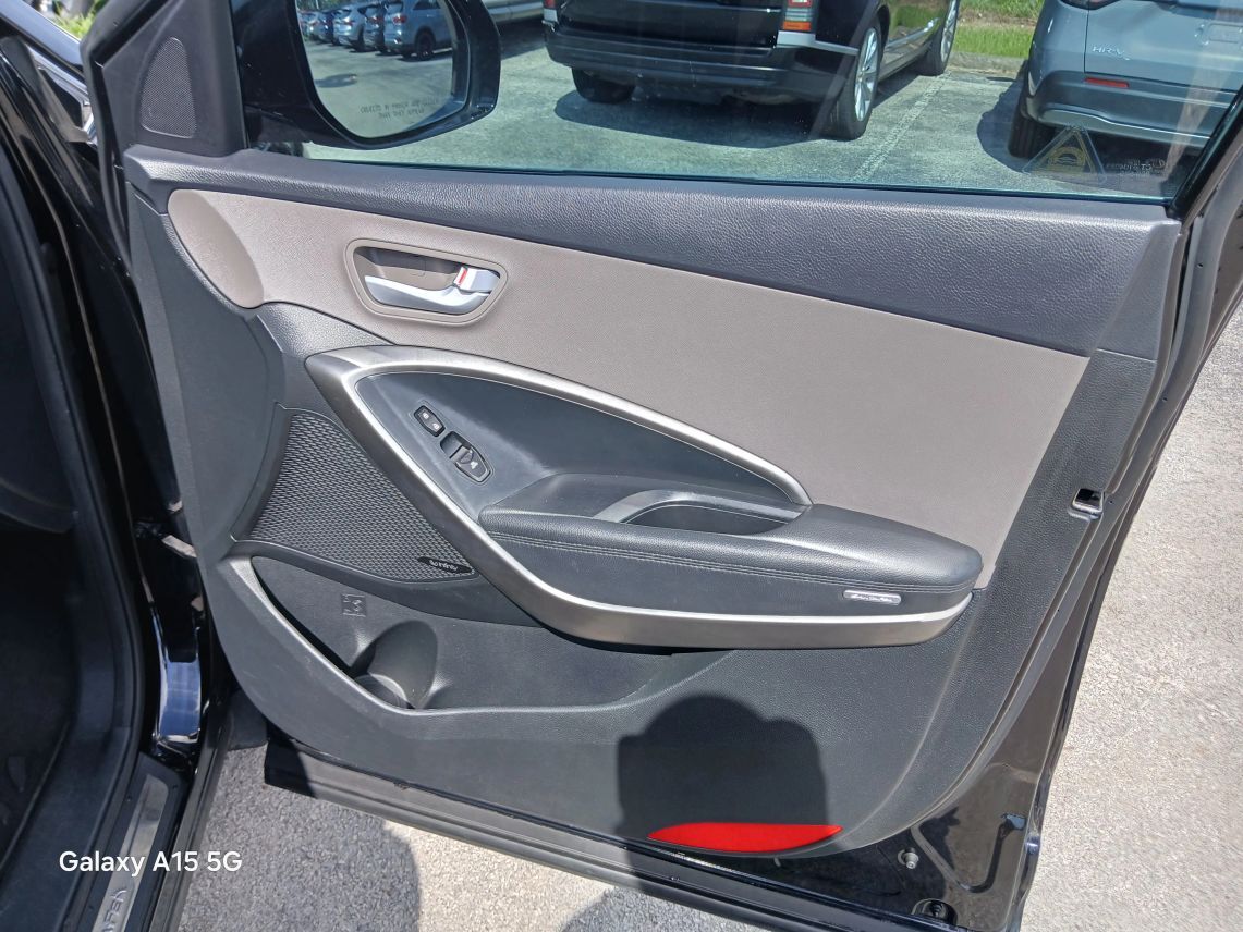 2017 Hyundai Santa Fe Limited Ultimate Sport Utility 4D Maitland FL