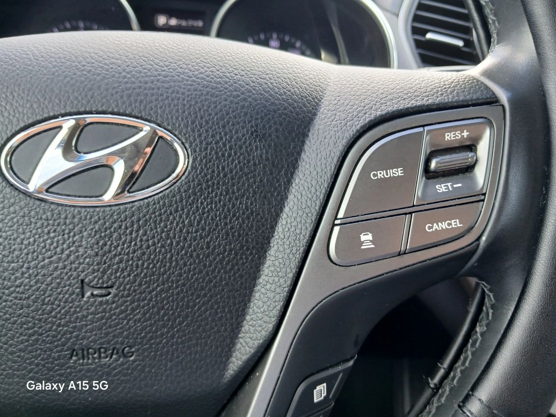 2017 Hyundai Santa Fe Limited Ultimate Sport Utility 4D Maitland FL