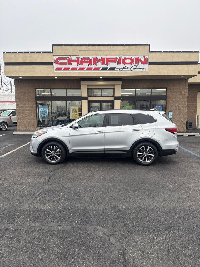 2017 Hyundai Santa Fe SE