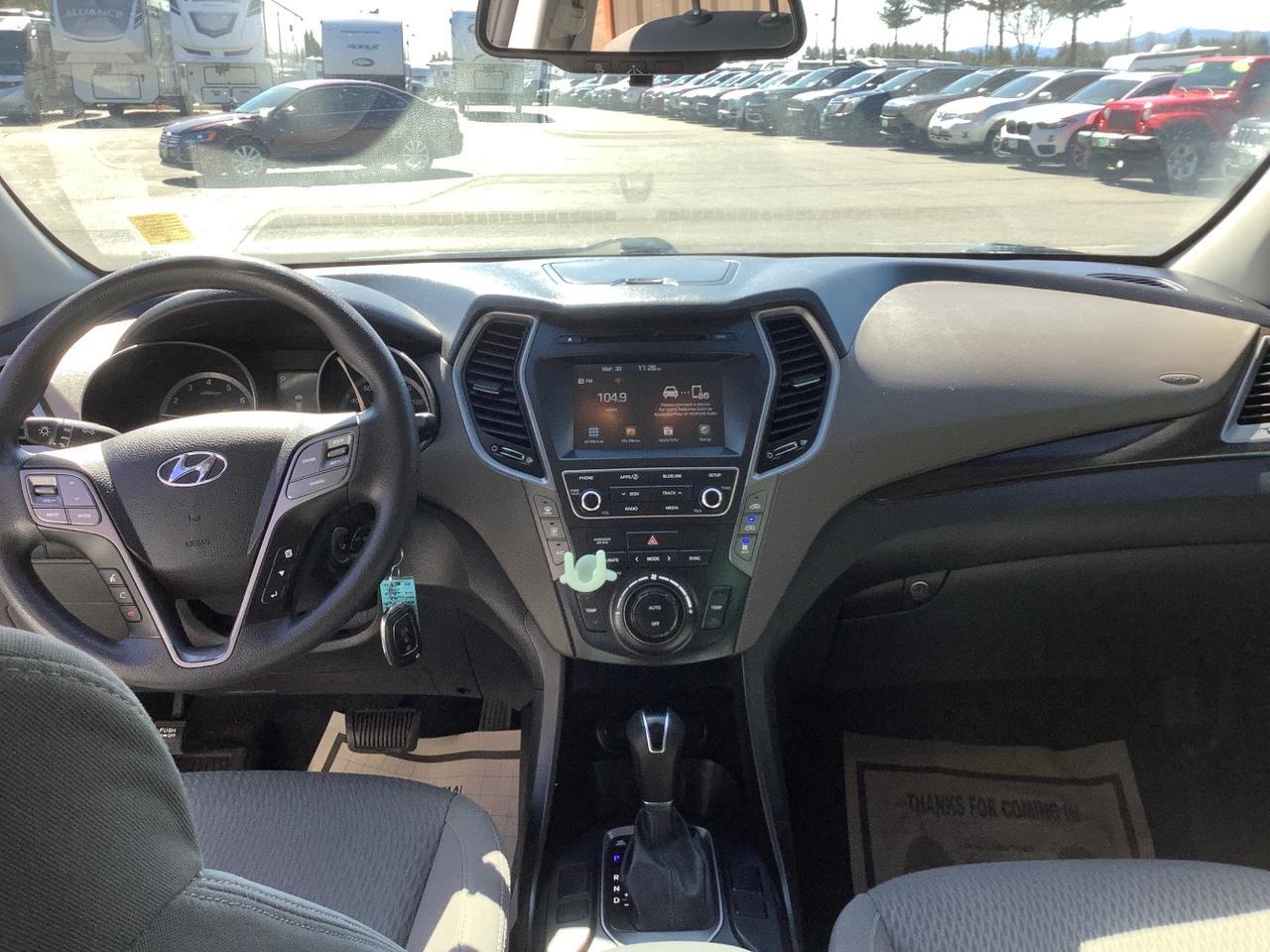 2017 Hyundai Santa Fe SE Hayden ID