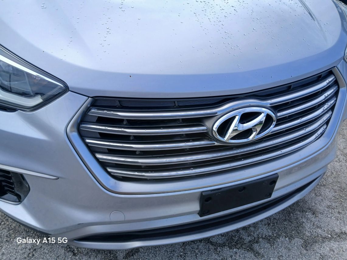2017 Hyundai Santa Fe SE Sport Utility 4D Maitland FL