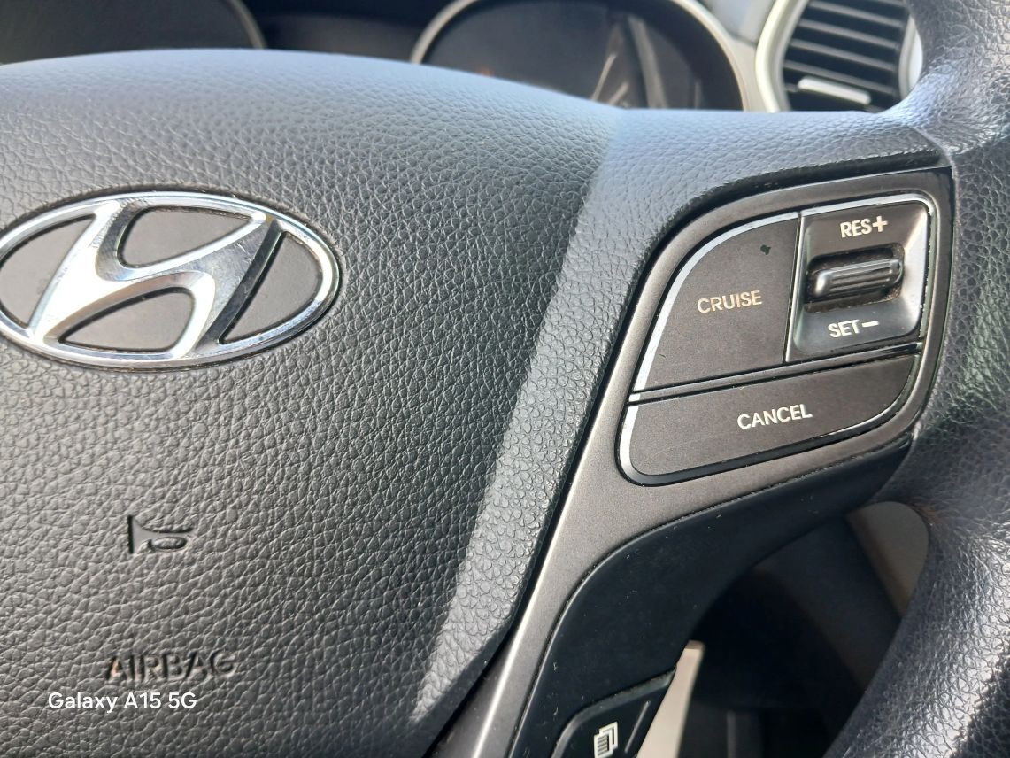 2017 Hyundai Santa Fe SE Sport Utility 4D Maitland FL