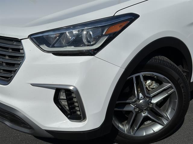 2017 Hyundai Santa Fe SE Ultimate