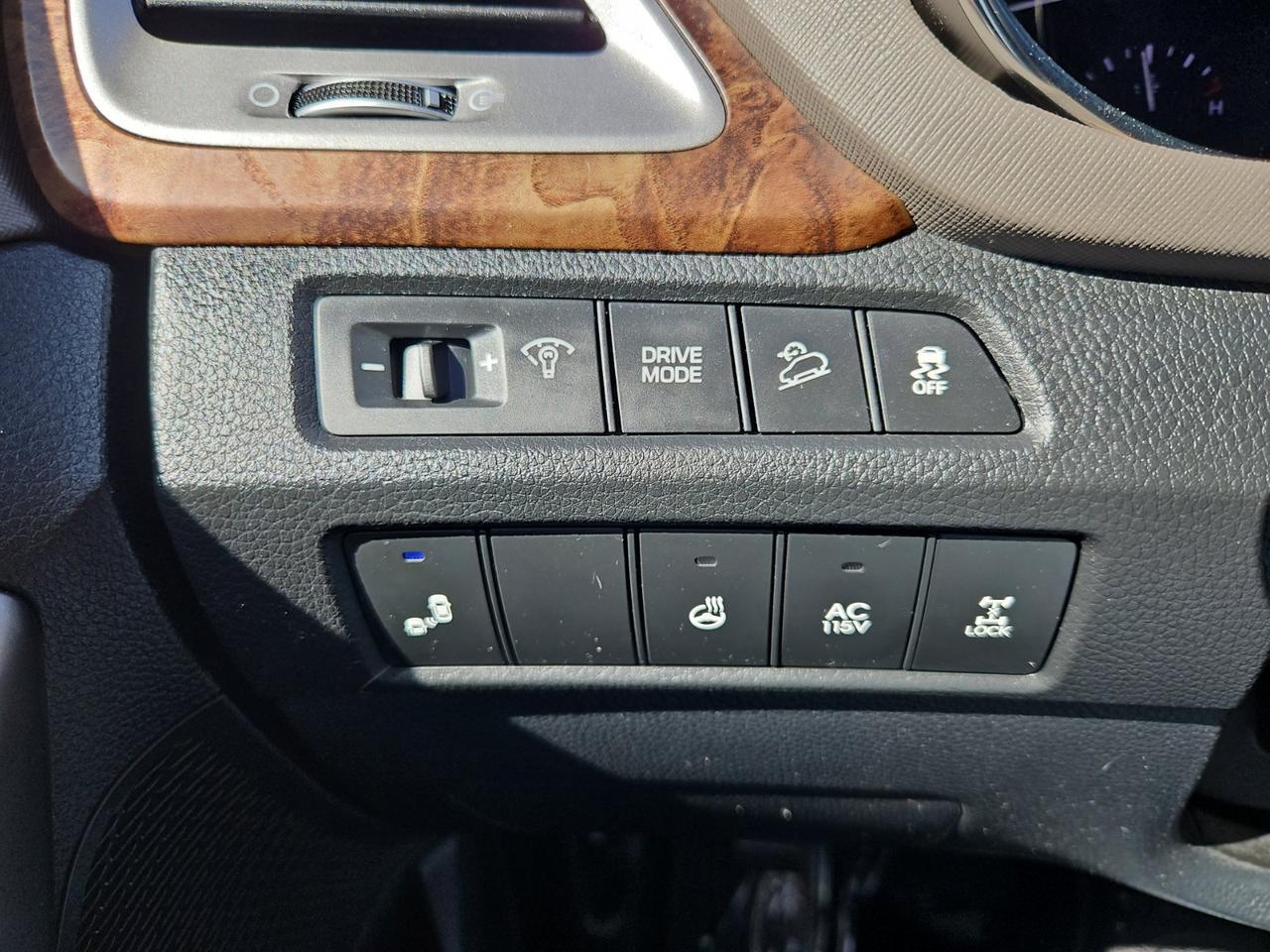 2017 Hyundai Santa Fe SE Ultimate Waldorf MD