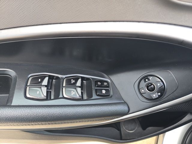 2017 Hyundai Santa Fe SE West Burlington IA
