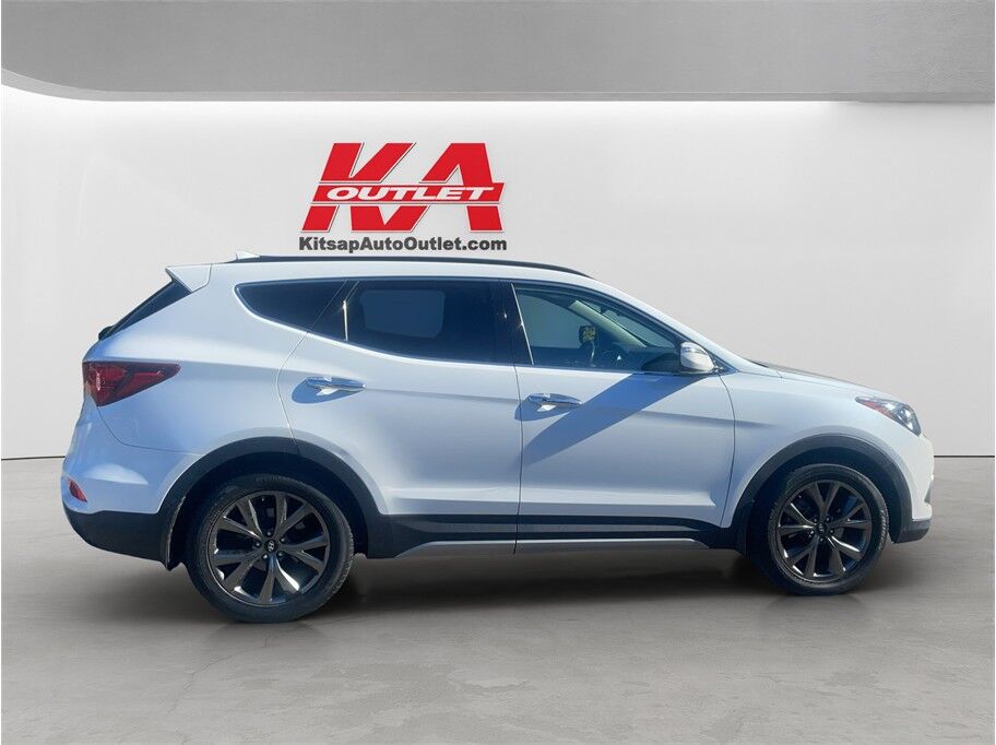 2017 Hyundai Santa Fe Sport 2.0T Ultimate Sport Utility 4D