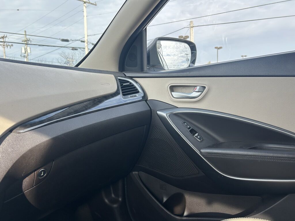 2017 Hyundai Santa Fe Sport 2.4 Base Crestwood KY