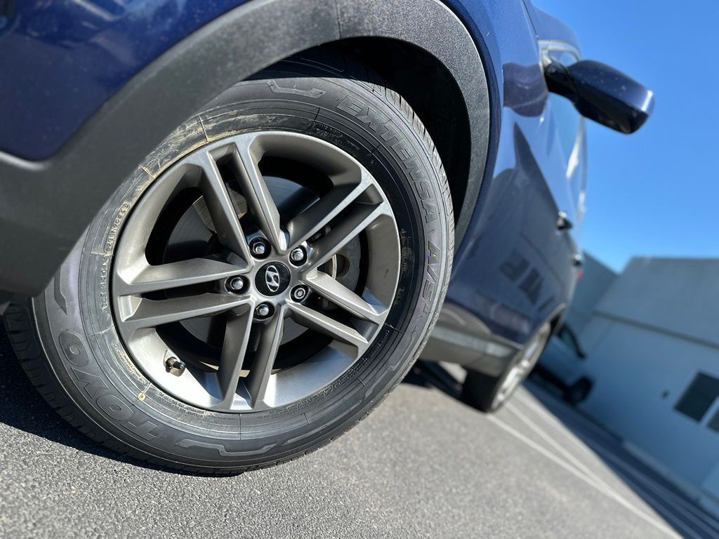 2017 Hyundai Santa Fe Sport 2.4 Base