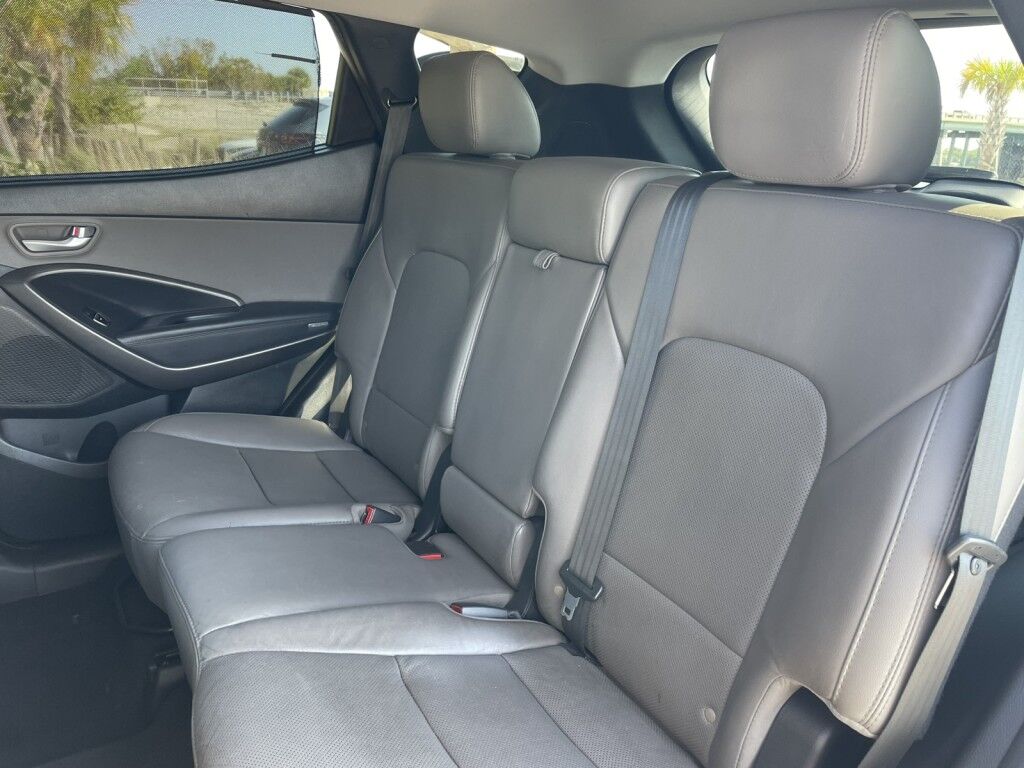 2017 Hyundai Santa Fe Sport 2.4L~CLEAN CARFAX~LOW MILES~ONLINE FINANCE AND SHIPPING AVAILABL Sarasota FL