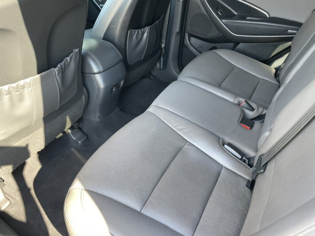 2017 Hyundai Santa Fe Sport 2.4L~CLEAN CARFAX~LOW MILES~ONLINE FINANCE AND SHIPPING AVAILABL Sarasota FL