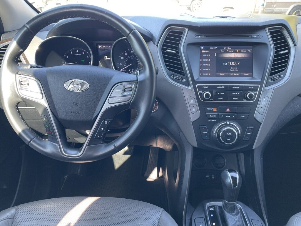 2017 Hyundai Santa Fe Sport 2.4L~CLEAN CARFAX~LOW MILES~ONLINE FINANCE AND SHIPPING AVAILABL Sarasota FL