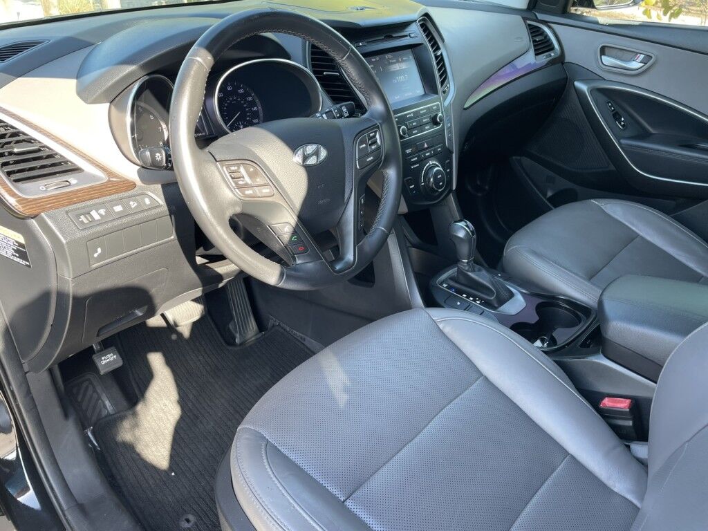 2017 Hyundai Santa Fe Sport 2.4L~CLEAN CARFAX~LOW MILES~ONLINE FINANCE AND SHIPPING AVAILABL Sarasota FL