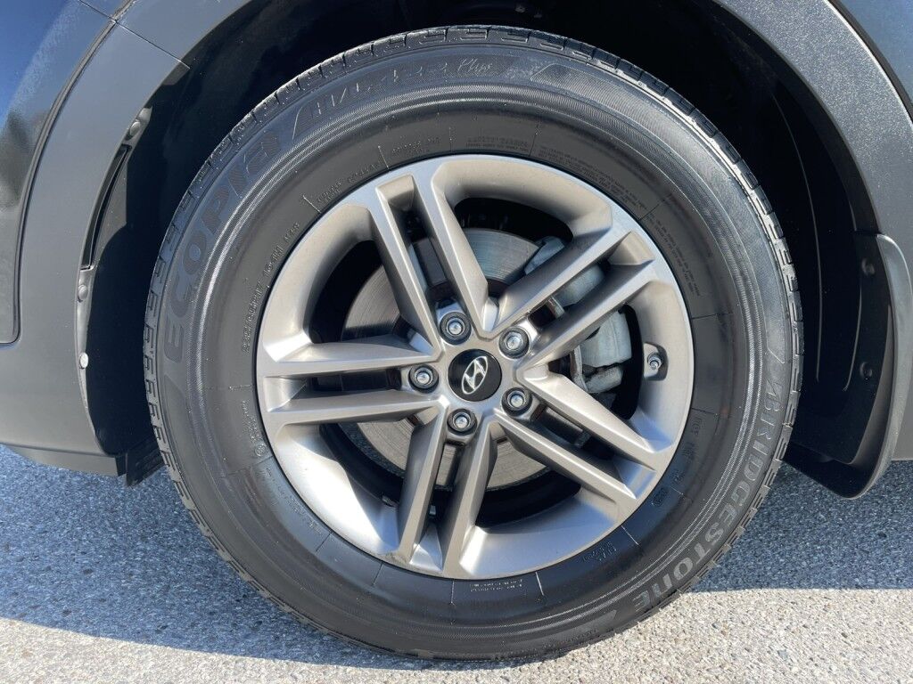 2017 Hyundai Santa Fe Sport 2.4L~CLEAN CARFAX~LOW MILES~ONLINE FINANCE AND SHIPPING AVAILABL Sarasota FL