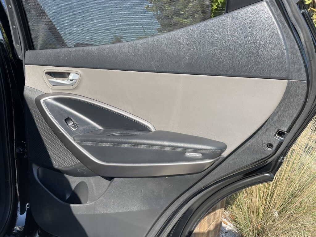 2017 Hyundai Santa Fe Sport 2.4L~CLEAN CARFAX~LOW MILES~ONLINE FINANCE AND SHIPPING AVAILABL Sarasota FL