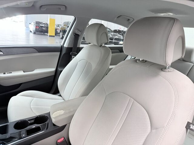 2017 Hyundai Sonata 2.4L Dallas TX 2017 Hyundai Sonata 2.4L Dallas TX