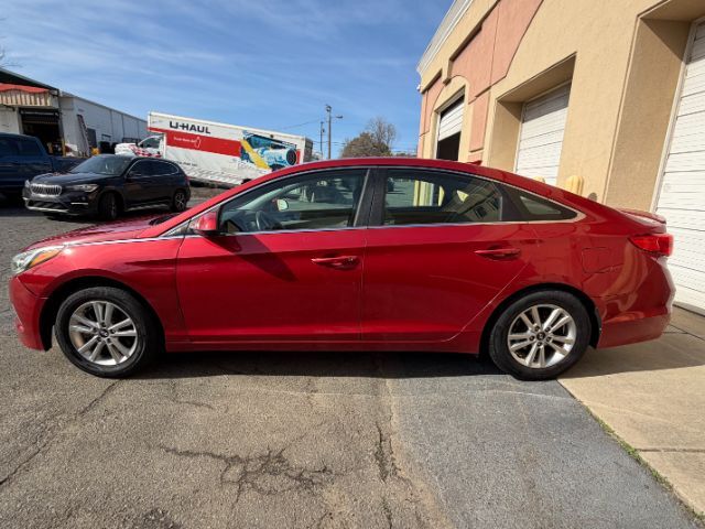 2017 Hyundai Sonata BASE/SE