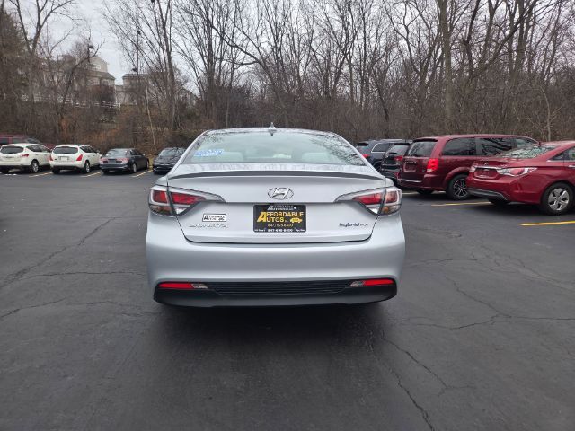 2017 Hyundai Sonata Hybrid SE Elgin IL