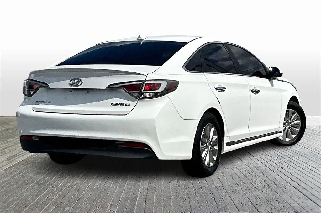 2017 Hyundai Sonata Hybrid SE Sedan 4D Maitland FL