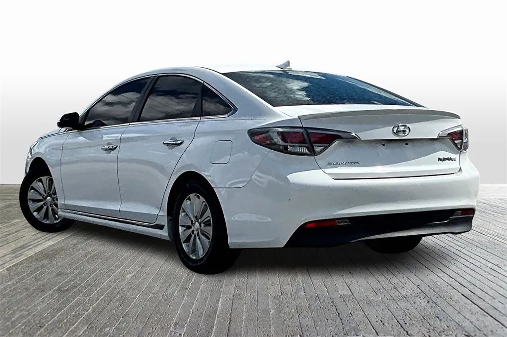 2017 Hyundai Sonata Hybrid SE Sedan 4D Maitland FL