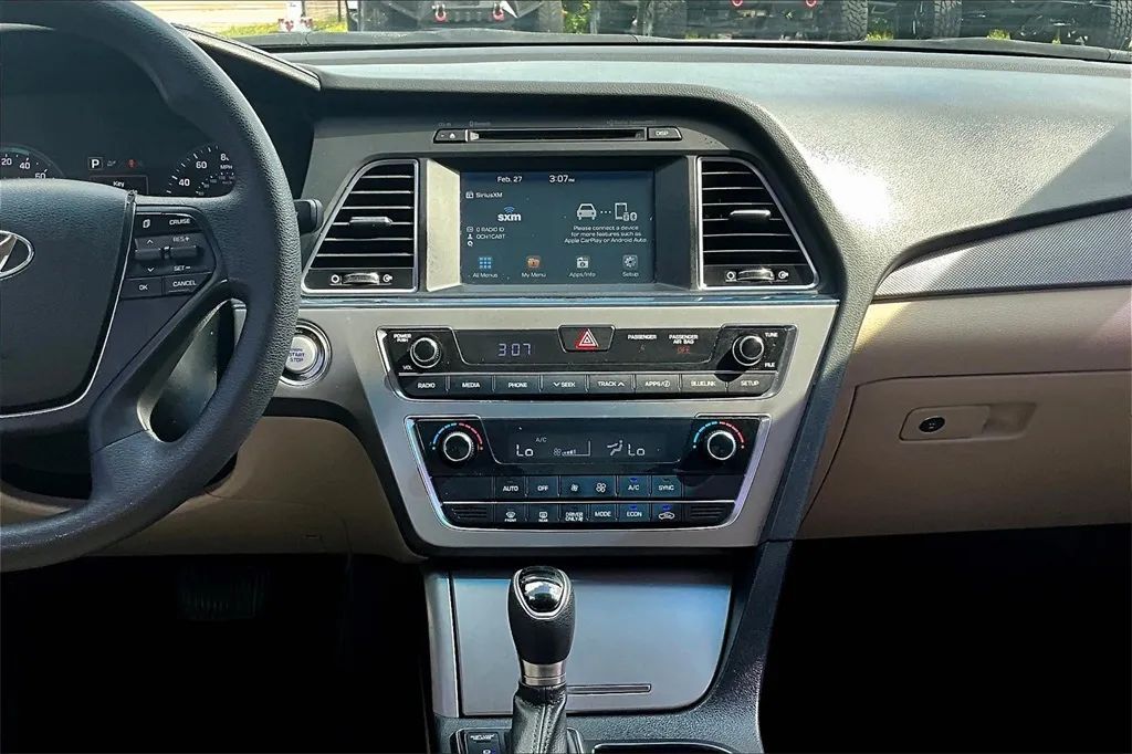 2017 Hyundai Sonata Hybrid SE Sedan 4D Maitland FL