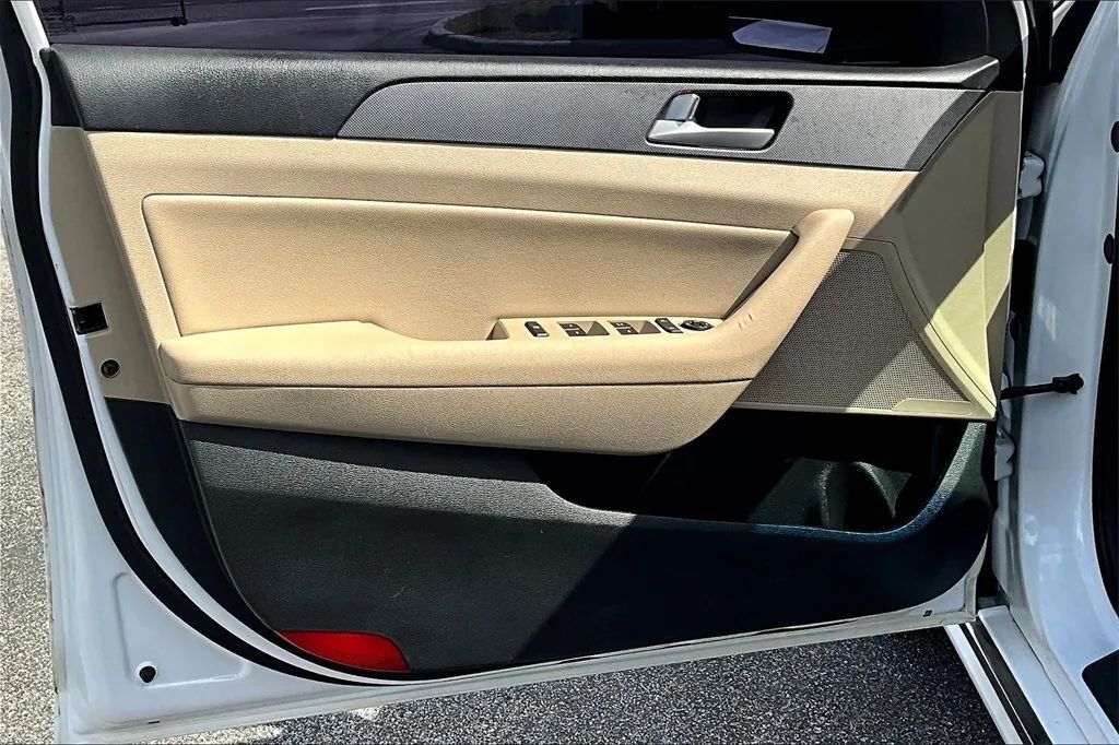 2017 Hyundai Sonata Hybrid SE Sedan 4D Maitland FL