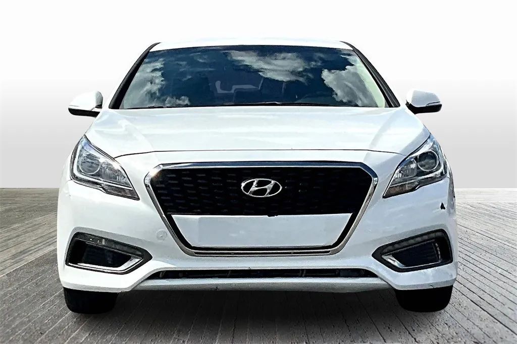 2017 Hyundai Sonata Hybrid SE Sedan 4D Maitland FL