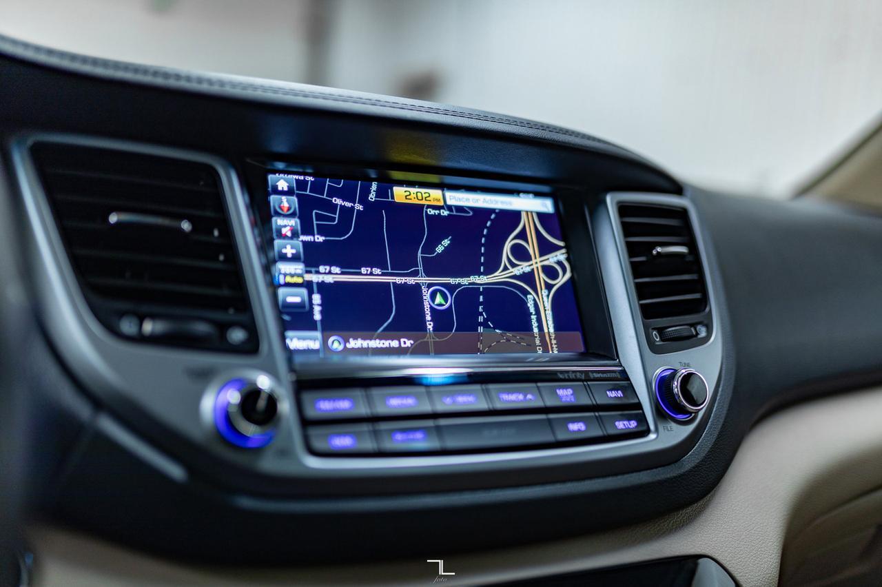 2017 Hyundai Tucson AWD Luxury Leather Roof Nav Red Deer AB