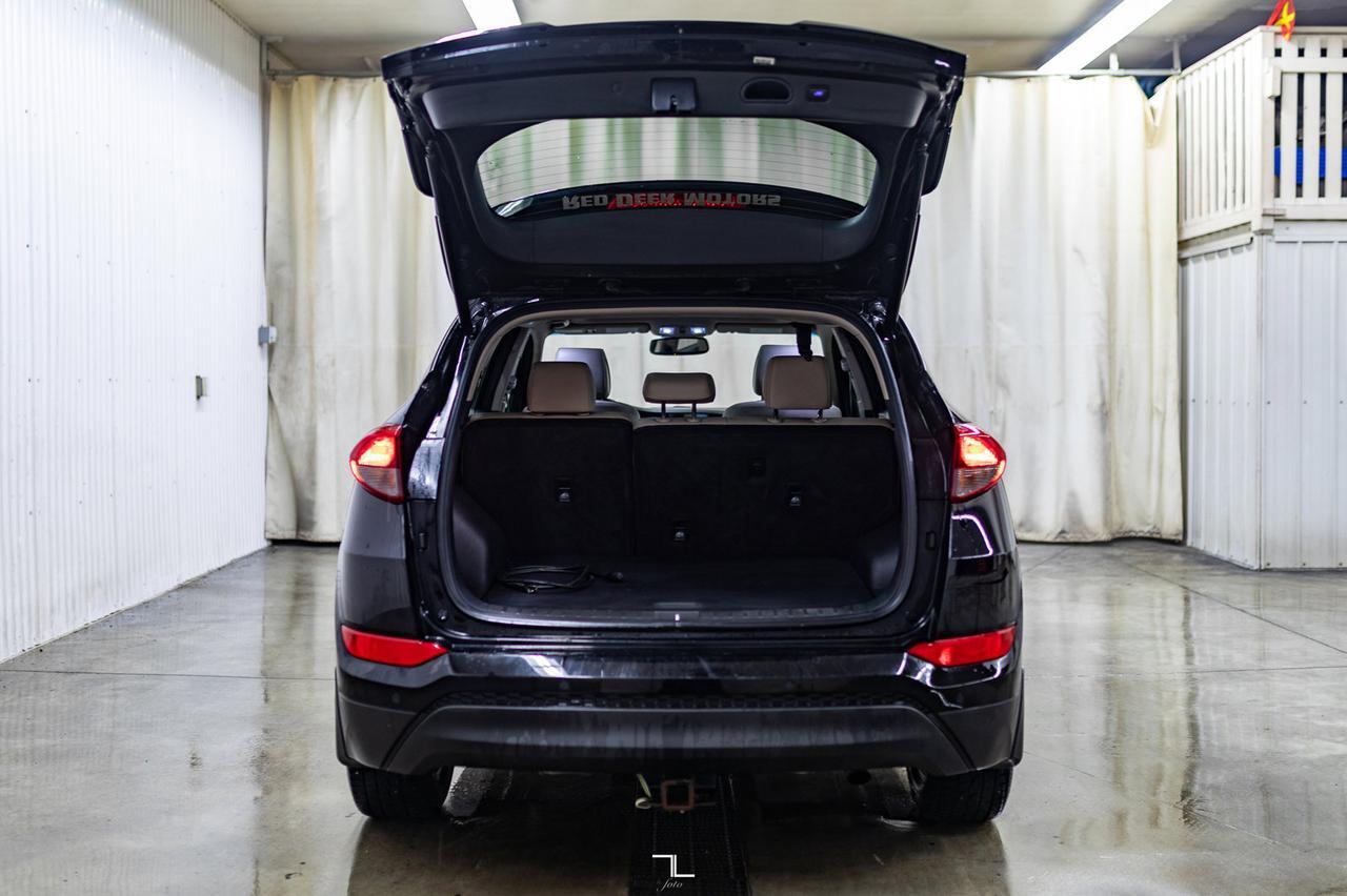 2017 Hyundai Tucson AWD Luxury Leather Roof Nav Red Deer AB