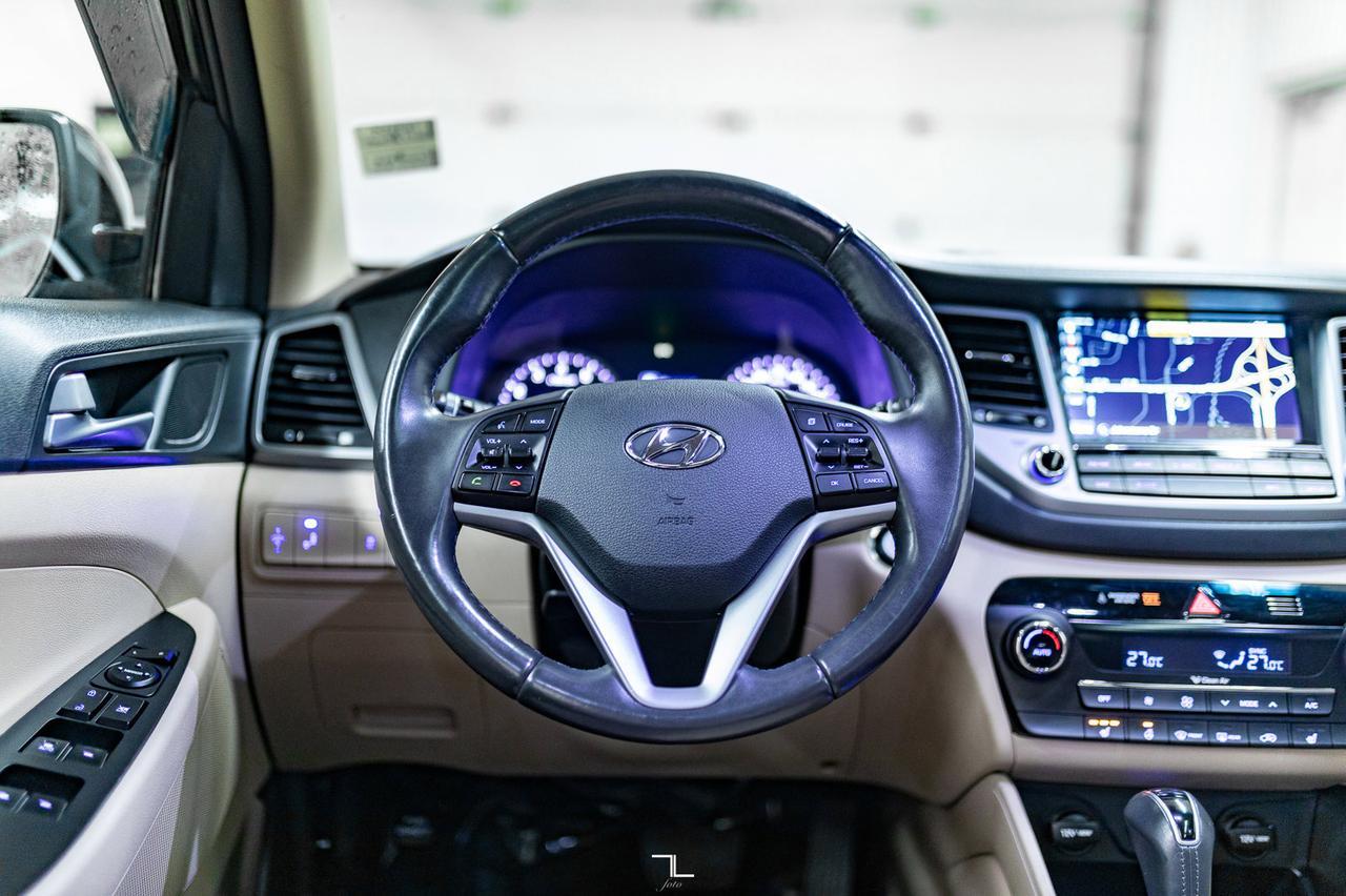 2017 Hyundai Tucson AWD Luxury Leather Roof Nav Red Deer AB