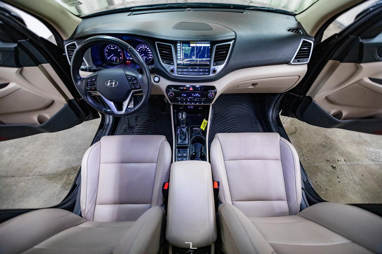 2017 Hyundai Tucson AWD Luxury Leather Roof Nav Red Deer AB