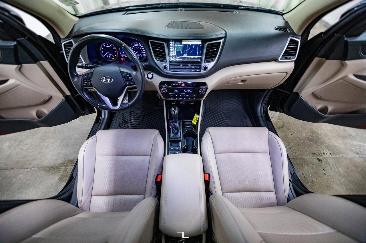 2017 Hyundai Tucson AWD Luxury Leather Roof Nav Red Deer AB