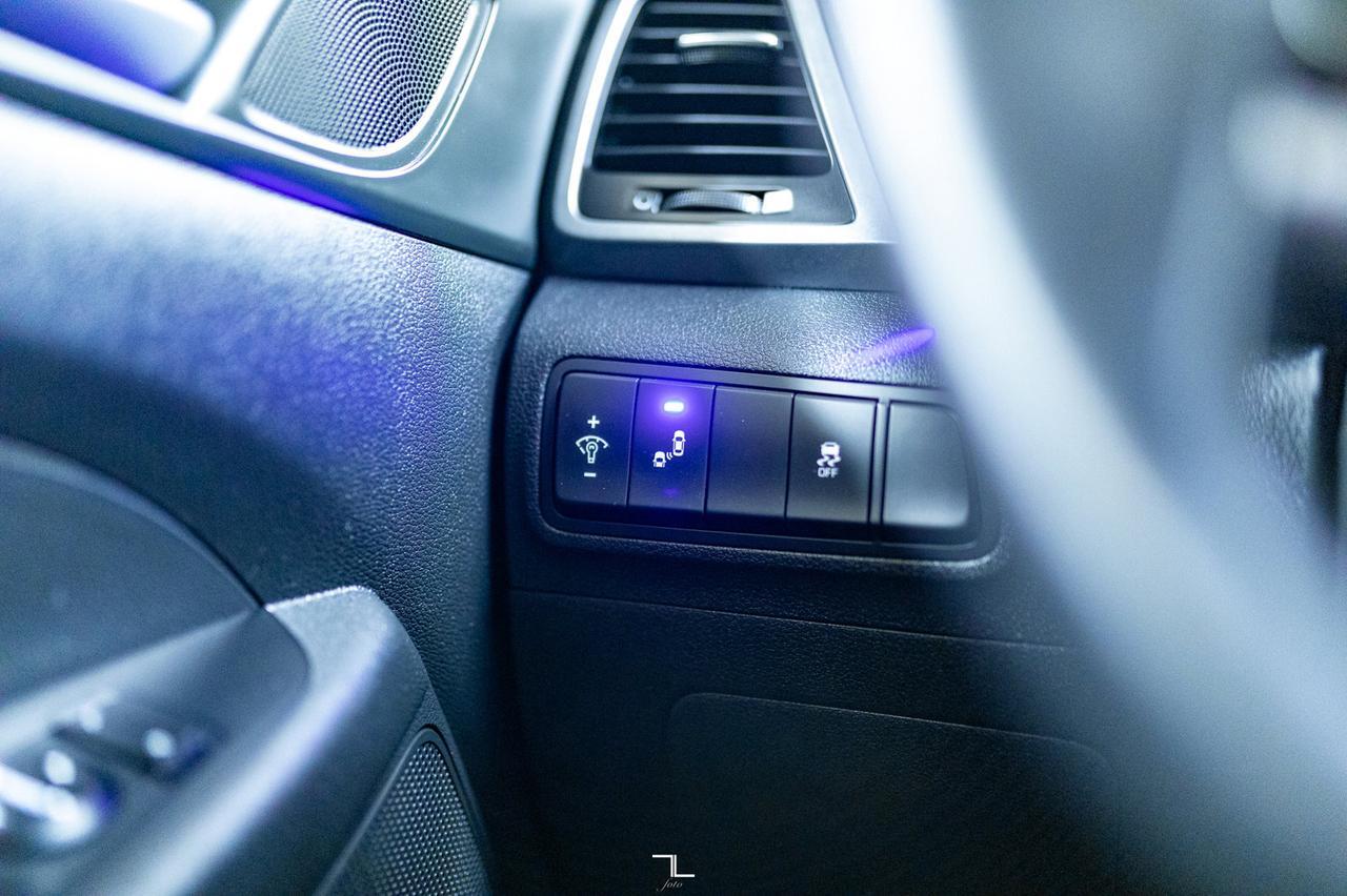 2017 Hyundai Tucson AWD Premium BCam Heated Seats Red Deer AB