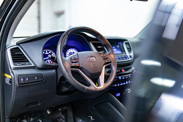 2017 Hyundai Tucson AWD Premium BCam Red Deer AB