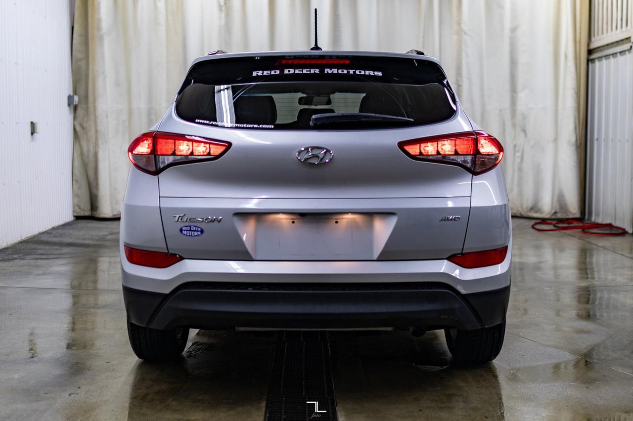 2017 Hyundai Tucson AWD SE Leather Roof BCam Red Deer AB