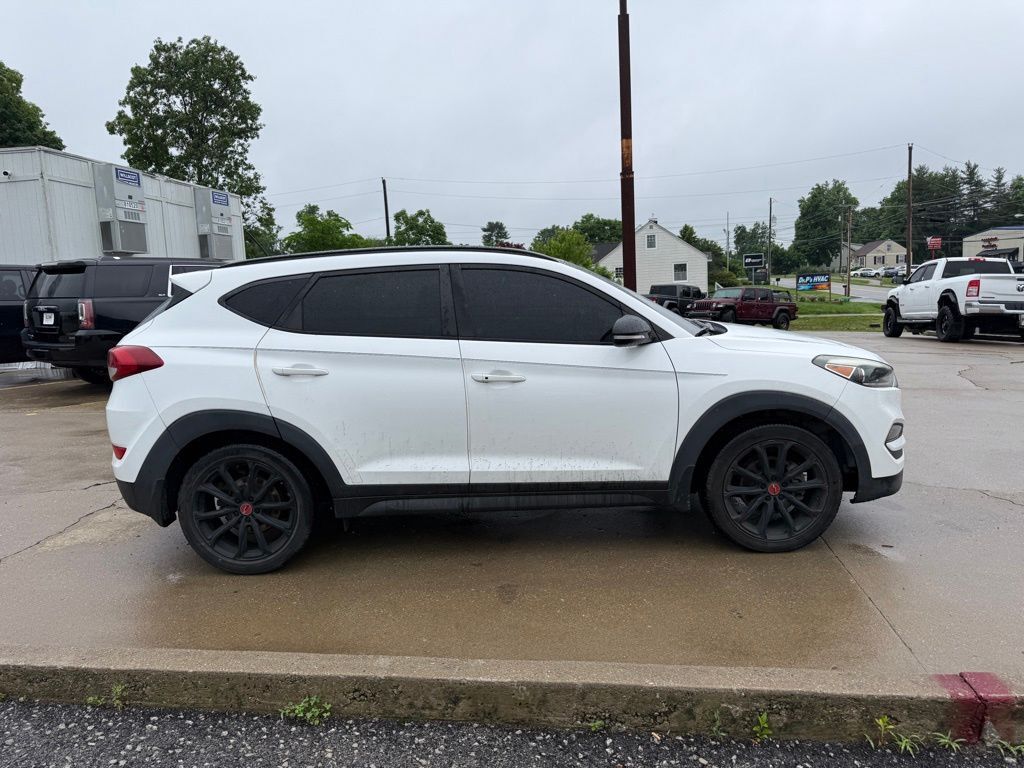 2017 Hyundai Tucson Night Crestwood KY