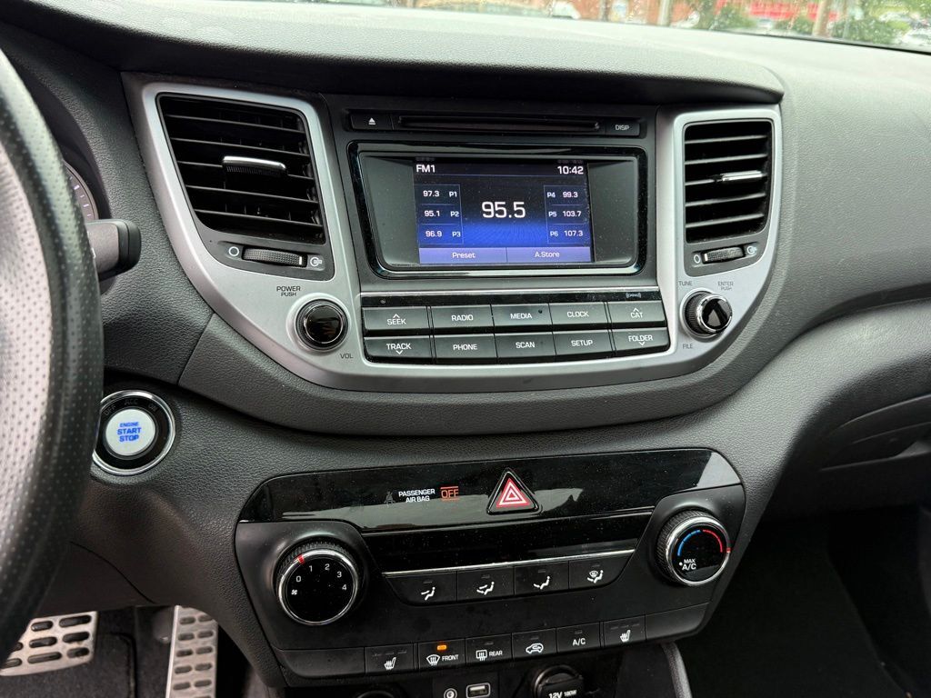 2017 Hyundai Tucson Night Crestwood KY