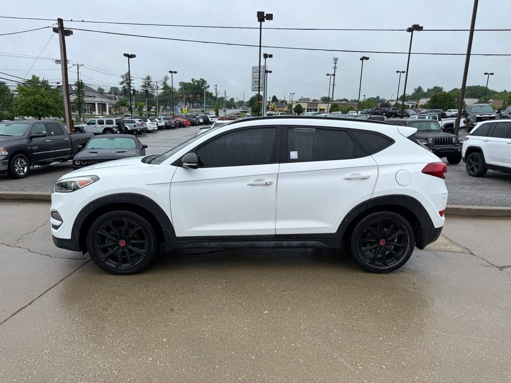 2017 Hyundai Tucson Night Crestwood KY