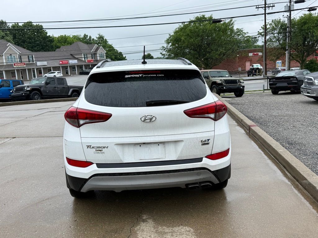 2017 Hyundai Tucson Night Crestwood KY