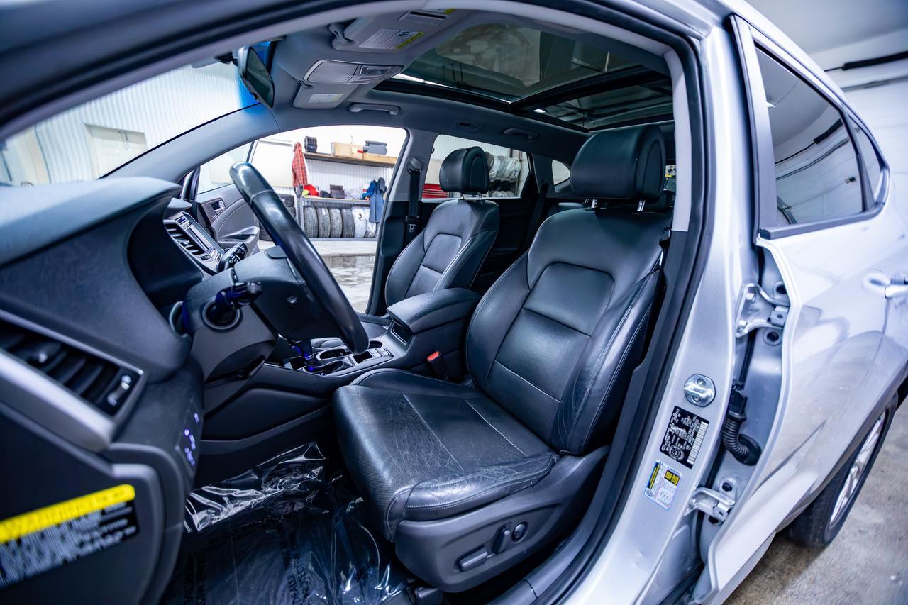 2017 Hyundai Tucson SE Red Deer AB
