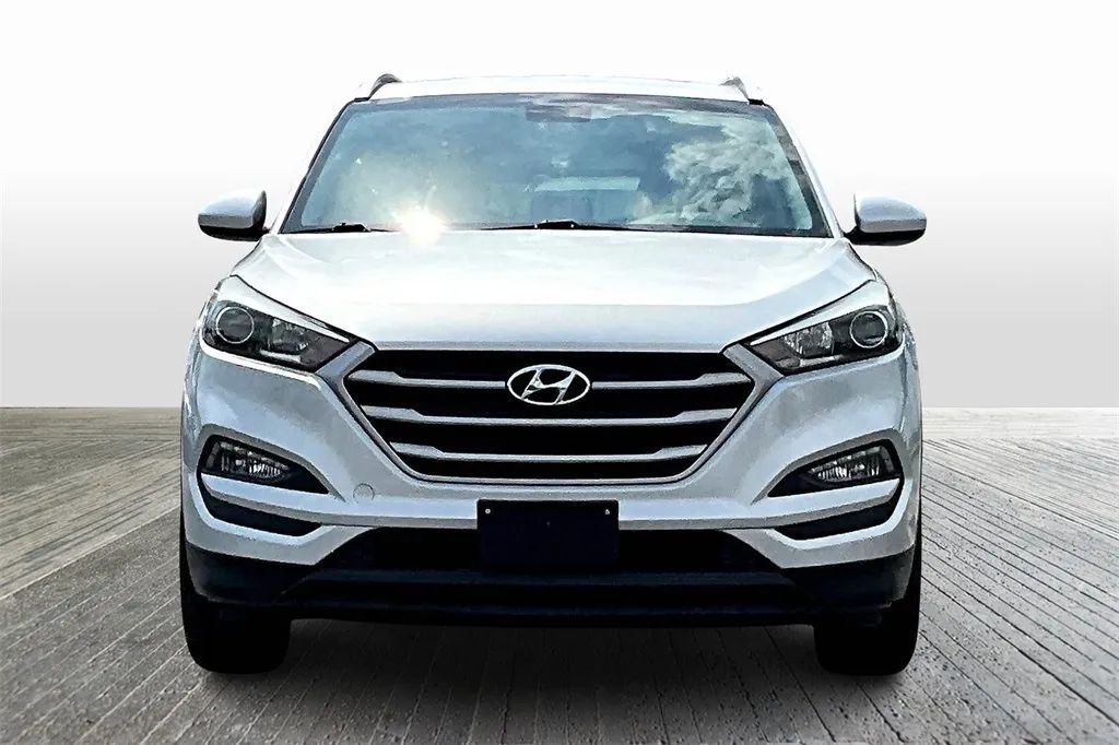 2017 Hyundai Tucson SE Sport Utility 4D