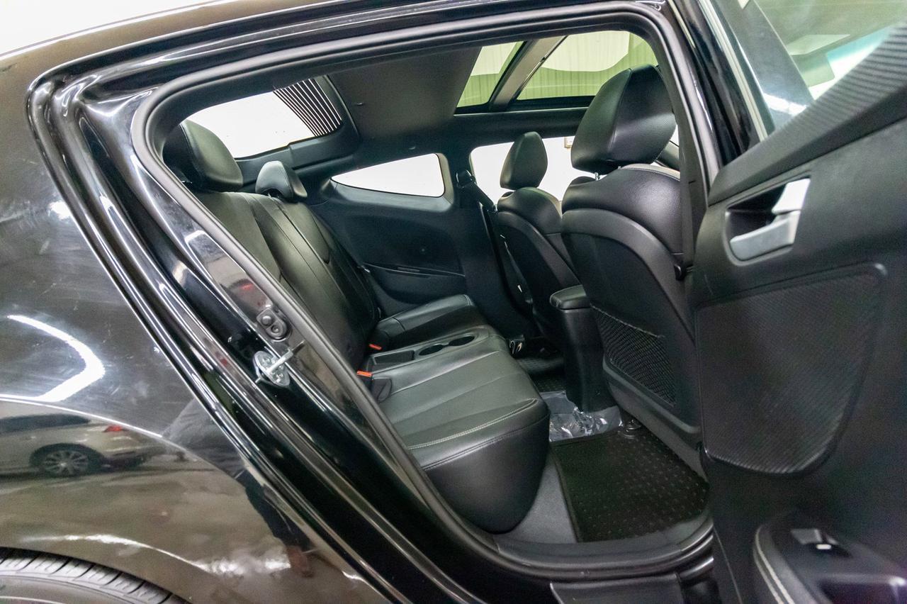 2017 Hyundai Veloster Turbo Leather Roof Nav Red Deer AB