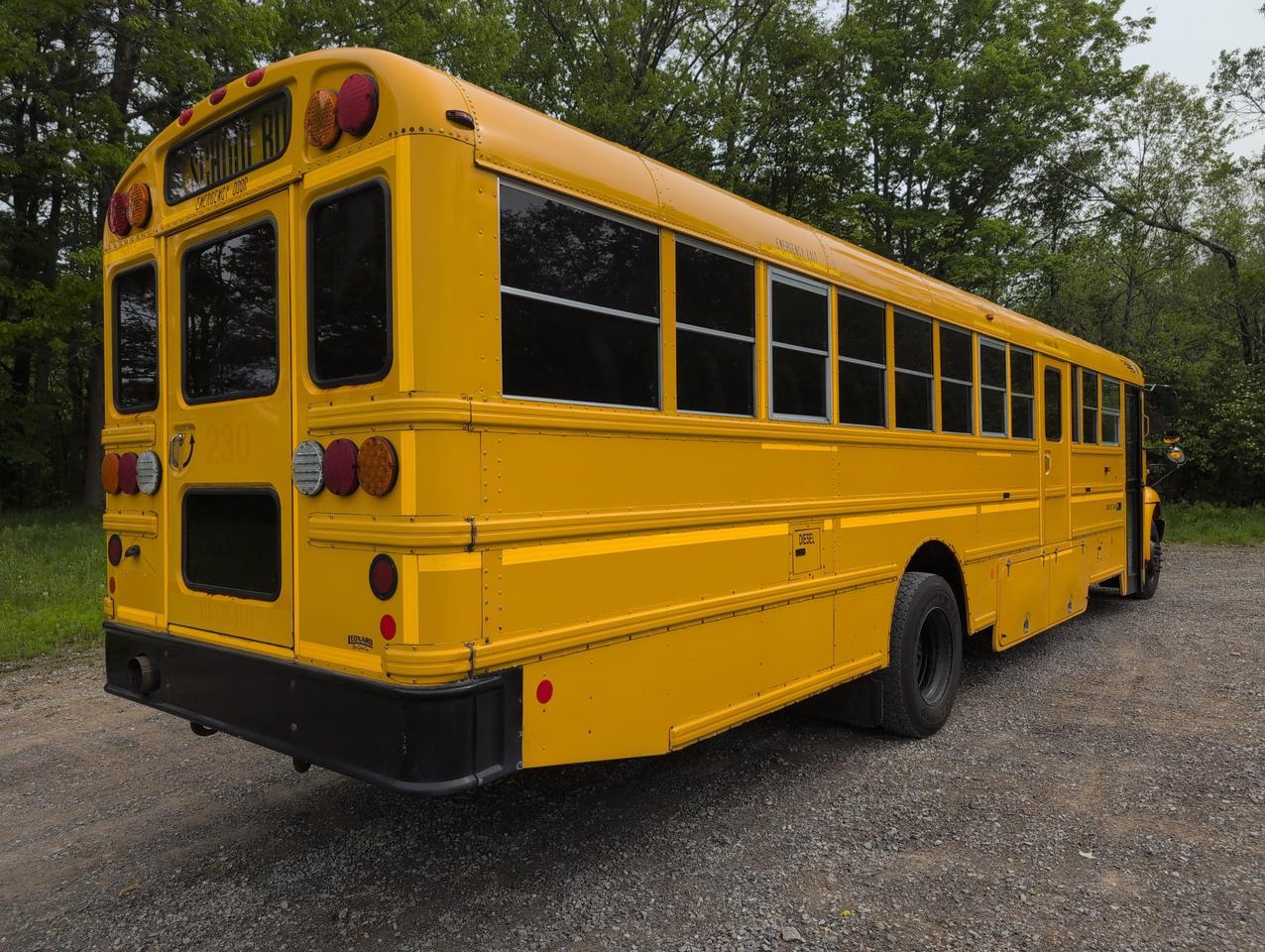 2017 IC INTERNATIONAL CE300