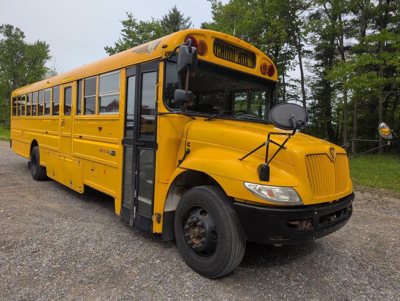 2017 IC INTERNATIONAL CE300