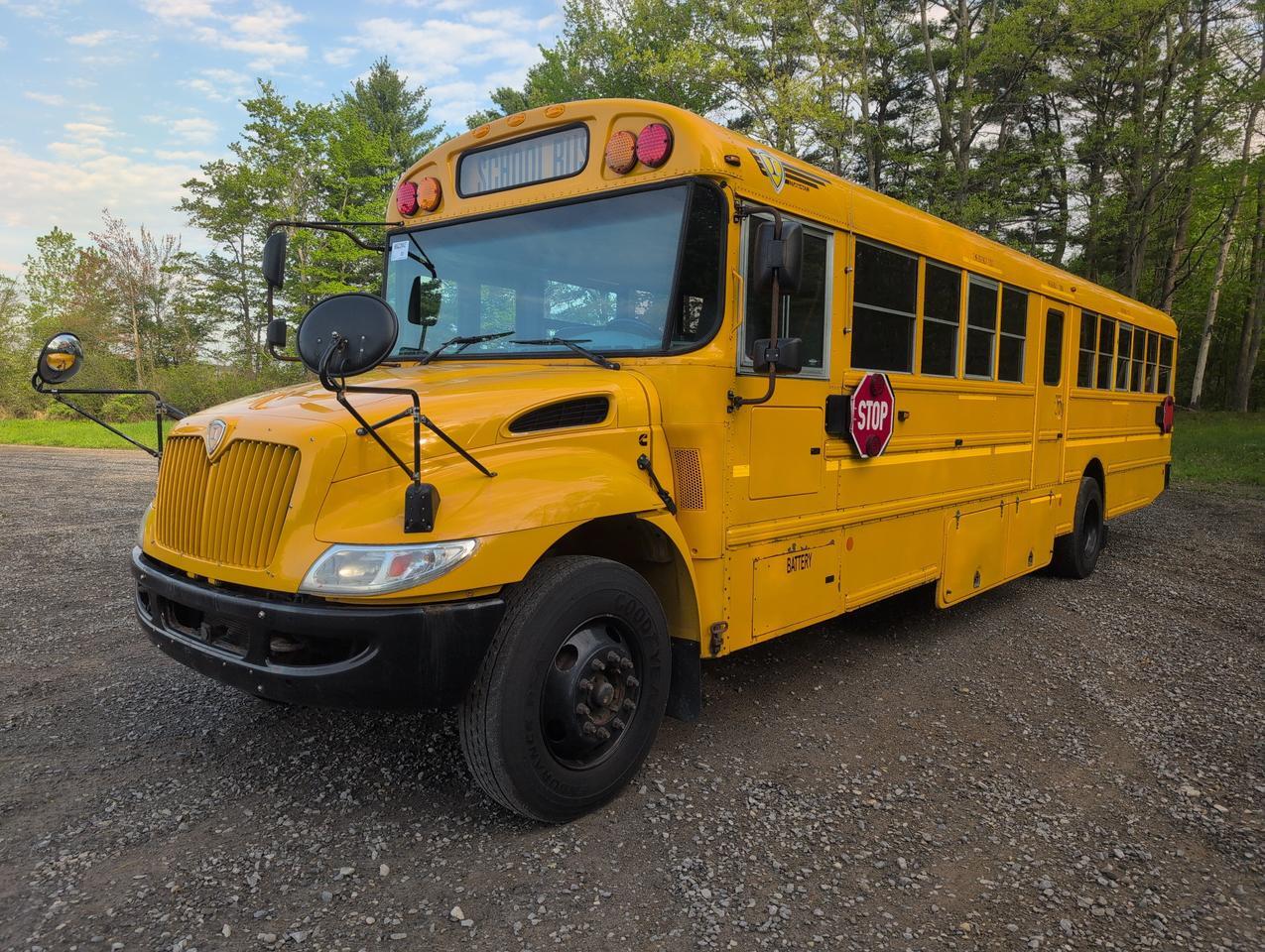 2017 IC INTERNATIONAL CE300 Johnstown NY
